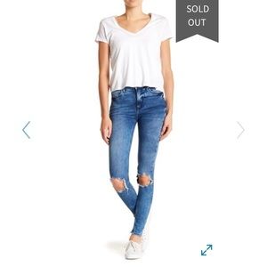 NWT Free People Busted Knee Skinny Jeans
